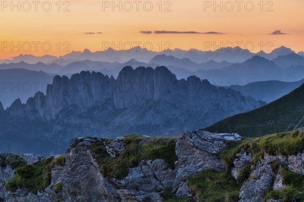 Fribourg Prealps with Gastlosen mountain range at dawn, Bernese Alps behind, cantons of Fribourg and Bern, Switzerland, Europe