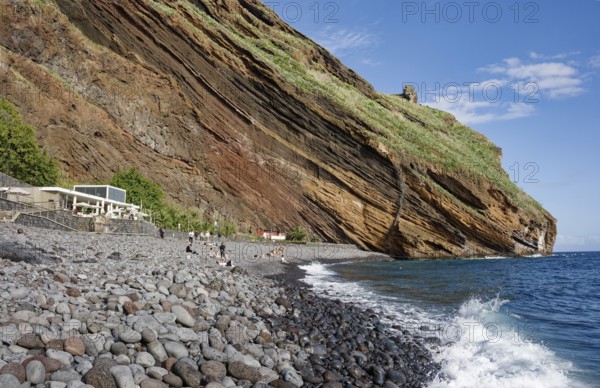 On the beach of Garajau, Ponta do Garajau stone beach, bathing beach, cliffs, Garajau, municipality of Santa Cruz, Madeira, Portugal, Europe