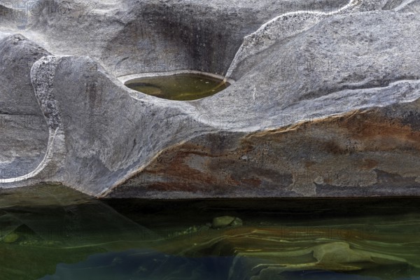 Rocks, rock structures, Verzasca River, near Lavertezzo, Verzasca Valley, Valle Verzasca, Canton Ticino, Switzerland, Europe