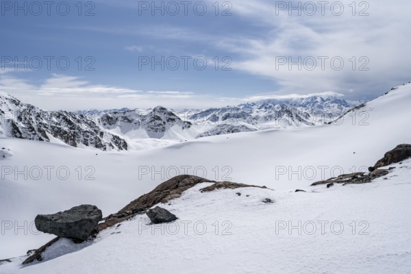View of mountain peaks of the Bernina group, mountain landscape with snow, ascent to the Scalettahorn, Grisons Haute Route, Albula Alps, Rhaetian Alps, Grisons, Switzerland, Europe