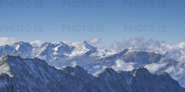 View from the Hoefatsblick station on the Nebelhorn to the Allgäu Alps, Allgaeu, Bavaria, Germany, Europe