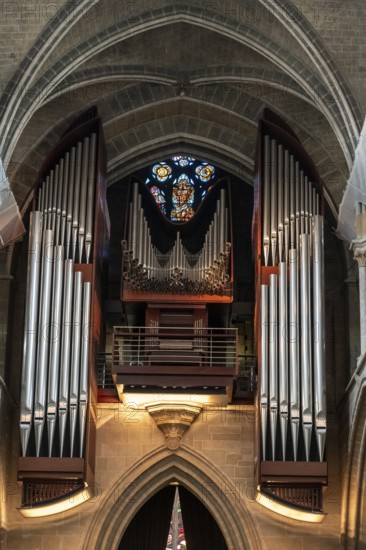 Organ, Notre-Dame Cathedral, former episcopal church of the diocese of Lausanne, today the main reformed church of the city of Lausanne, canton of Vaud, Switzerland, Europe