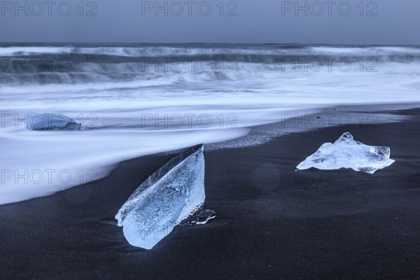 Ice floes, beach, sea, waves, cloudy, Diamond Beach, Breidamerkursandur, Jökulsarlon, Iceland, Europe