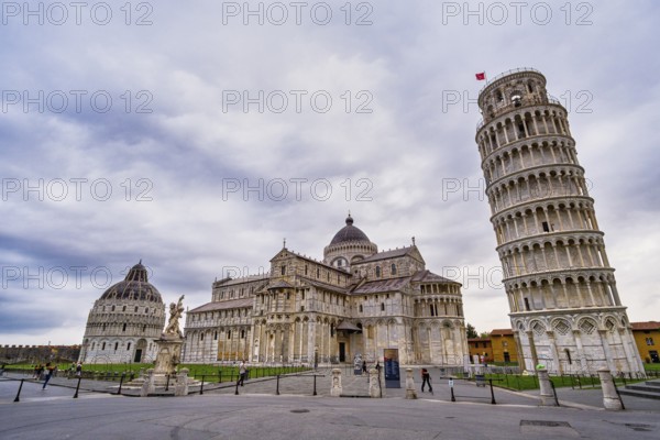 Leaning Tower of Pisa, Tuscany, Italy, Europe