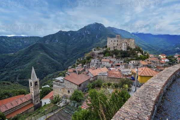 Castelvecchio di Rocca Barbena, Liguria, Italy, Europe