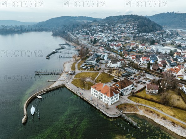 Aerial view of Lake Constance with the municipality of Bodman-Ludwigshafen with the marina and old customs house, Hegau, district of Constance, Baden-Württemberg, Germany, Europe