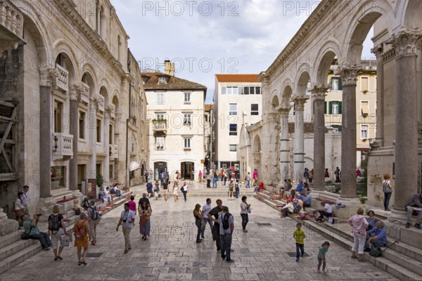 Old Town, Diocletian's Palace, square between peristyle and cathedral, Split, Central Dalmatia, Dalmatia, Adriatic coast, Croatia, Europe