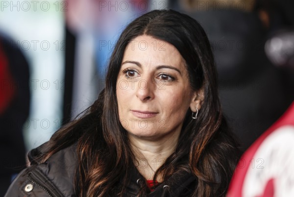 Daniela Cavallo, Chairwoman of the Volkswagen General Works Council, at a rally of Volkswagen employees in front of the start of collective bargaining between Volkswagen and IG Metall, Wolfsburg, 21 November 2024, Wolfsburg, Lower Saxony, Germany, Europe