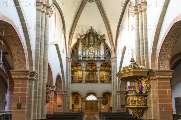 Interior and church organ of St Peter's Cathedral, Fritzlar, Schwalm-Eder district, Hesse, Germany, Europe