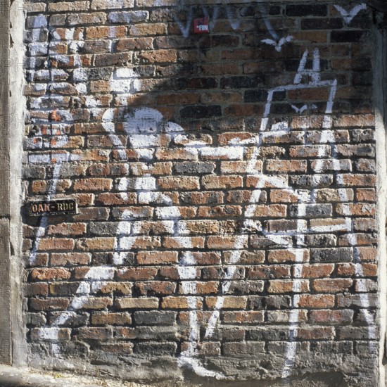 Graffiti Maler mit Staffelei Montmatre, Paris, Frankreich