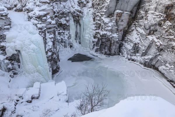 Gorge, canyon, river, waterfall, icy, ice, snow, winter, Abisko Canyon, Abisko National Park, Laponia, Lapland, Sweden, Europe