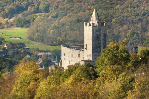 Rudelsburg castle ruins in the Saale valley in autumn, Bad Kösen, Burgenlandkreis, Saxony-Anhalt, Germany, Europe