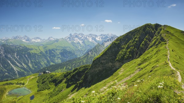 Panorama from the Fellhorn over the Schlappoldsee and Fellhornbahn mountain station to the central main ridge of the Allgäu Alps, Allgäu, Bavaria, Germany, Europe