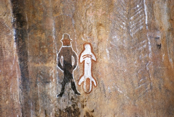 Expedition of the Melbourne Grammar School, Northern Territory, Australia, 1956 Aboriginal rock paintings Ayers Rock, Uluru, Oceania