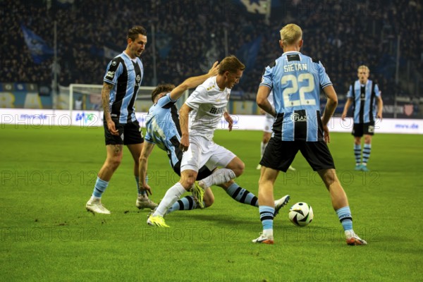 Football 3rd division, 2024/25 season, matchday 12: Waldhof Mannheim vs SV Wehen-Wiesbaden