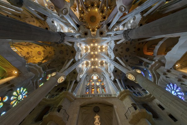 Interior of the Sagrada Família, Church of the Atonement of the Holy Family, architect Antoni Gaudí, Barcelona, Catalonia, Spain, Europe