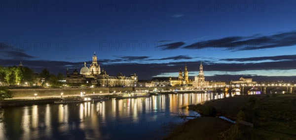 City view with Elbe in the evening, paddle steamer on the Terrassenufer, Dresden, Saxony, Germany, Europe