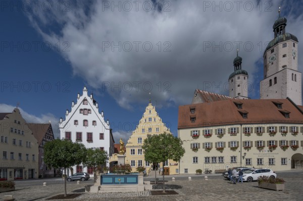 Market square with St Mary's Column and the historic buildings, town hall, inn, town administration and the parish church of St Emmeram, Wemding, Swabia Bavaria, Germany, Europe