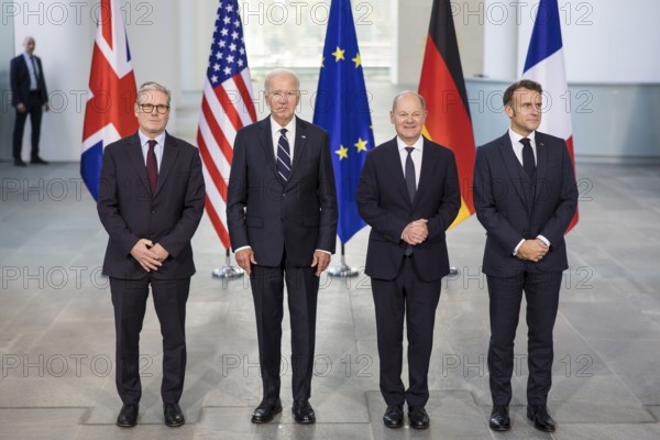 Keir Starmer (Prime Minister of the United Kingdom), Joe Biden (46th President of the United States), Olaf Scholz (Chancellor of the Federal Republic of Germany) and Emmanuel Macron (President of the French Republic) at the family photo in the Federal Chancellery, Berlin, 18 October 2024