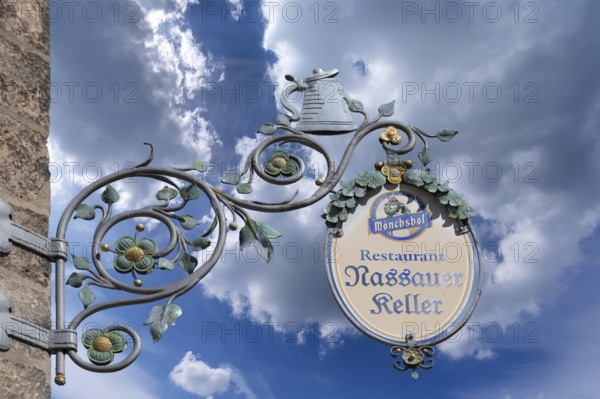 Nose sign from the Nassauer Keller Inn, Nuremberg, Middle Franconia, Bavaria, Germany, Europe