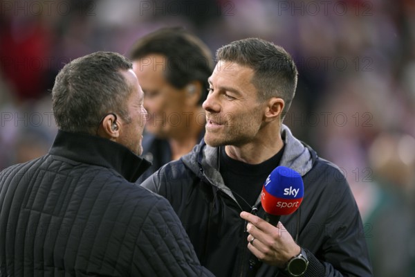 SKY TV expert Lothar Matthäus, in an interview Microphone Logo Coach Coach Xabi Alonso Bayer 04 Leverkusen Allianz Arena, Munich, Bavaria, Germany, Europe