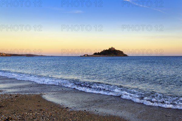 St Michael's Mount, tidal island with castle, evening sky, Marazion, Cornwall, England, Great Britain