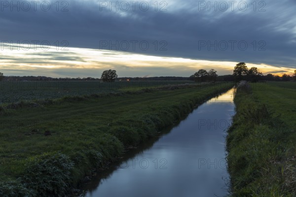 Raklitza water channel at sunset, Niederspreer pond area, Rietschen, Saxony, Germany, Europe