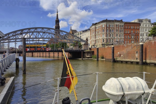 View from the museum ship of the Coast Guard Oldenburg of the German Customs Museum to the Kornhaus Bridge, Hamburg, Germany, Europe
