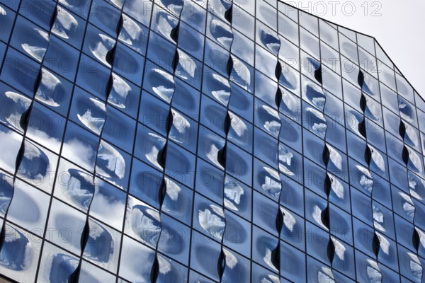 Elbe Philharmonic Hall, detail of the glass facade, Hafencity, Hamburg, Germany, Europe