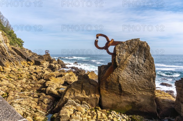 Low tide at the Peine del Viento in San Sebastián. Province of Gipuzkoa, Basque Country. Spain