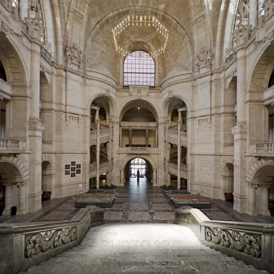 Neues Rathaus, interior view, Wilhelminian palace-like magnificent building in eclectic style, Hanover, Lower Saxony, Germany, Europe