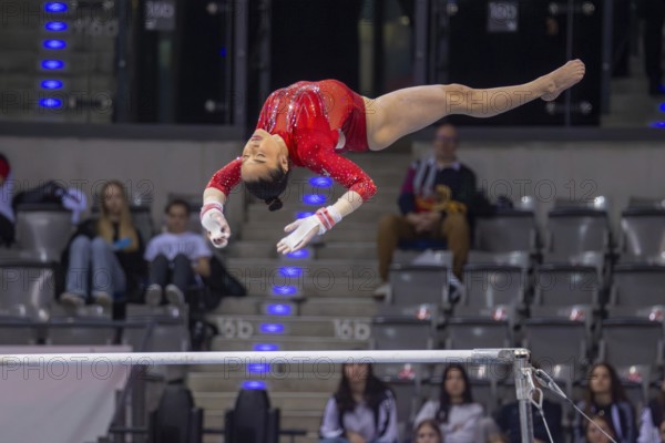 EnBW DTB-Pokal Stuttgart 2025, Mixed Cup***Rose Woo Canada on uneven bars
