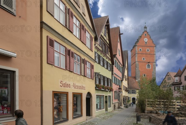 Historic residential and commercial buildings, behind the Wörnitz Gate, Altrathausplatz, Dinklesbühl, Bavaria, Germany, Europe