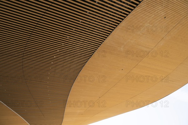 Roof construction, Oodi Central Library and Cultural Centre, design by ALA Architects, Helsinki, Finland, Europe