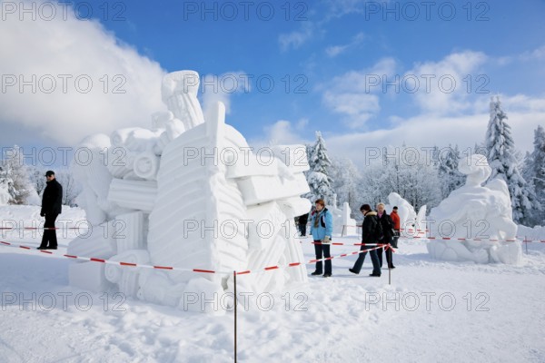 Snow sculpture competition, Hermsdorf