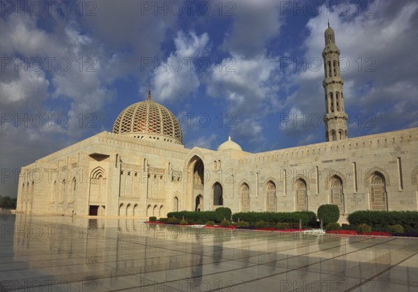 The Great Sultan Qabus Mosque in Muscat is the main mosque in Oman. It is considered one of the most important buildings in the country and one of the largest mosques in the world, Oman, Asia