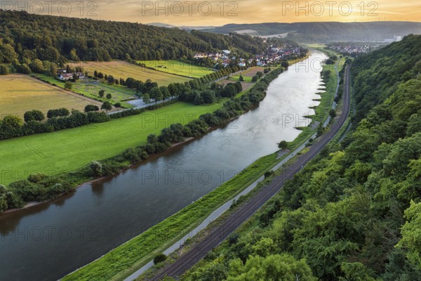 View from the skywalk over the Weser towards Herstelle and Würgassen, evening sky, Beverungen, Höxter, East Westphalia, Weserbergland, North Rhine-Westphalia, Germany, Europe