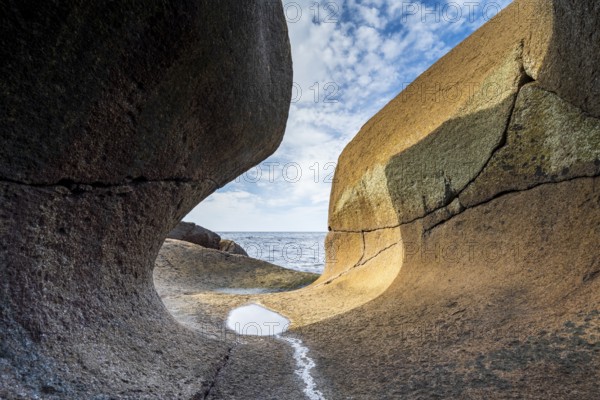 Nesvåghålo rock formation, cave on the coast, Sokndal, Rogaland, Norway, Europe