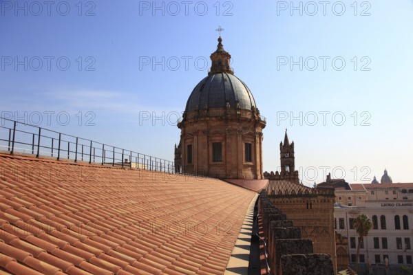City of Palermo, view from the roof of the Cathedral Maria Santissima Assunta to the baroque dome, UNESCO World Heritage Site, Sicily, Italy, Europe