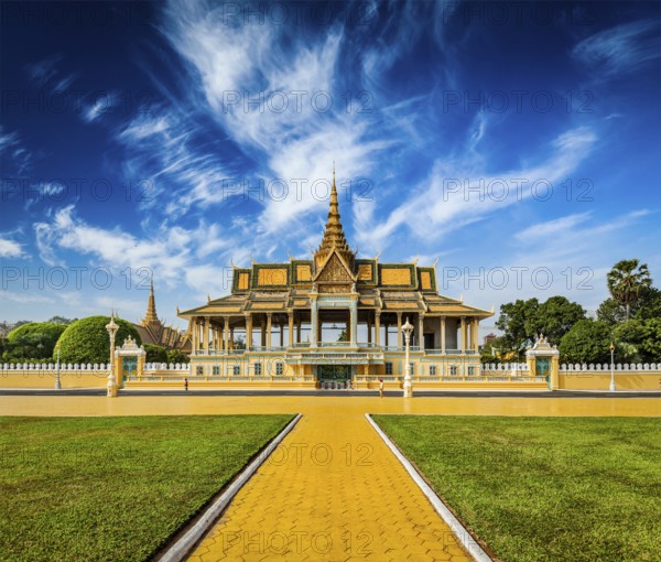 Royal Palace complex, Phnom Penh, Cambodia, Asia