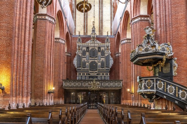 Interior and organ of St Nicholas' Church in the Hanseatic city of Wismar, Mecklenburg-Western Pomerania, Germany, Europe