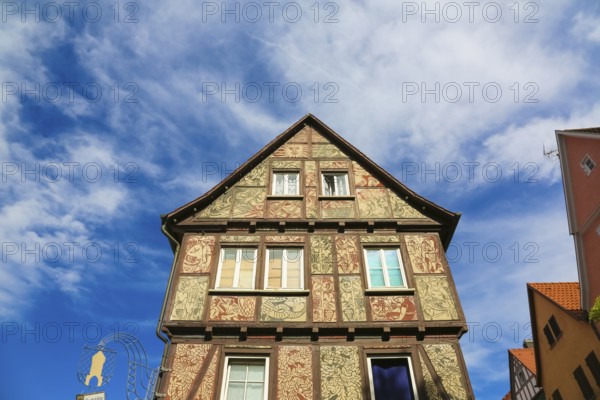 Half-timbered house, former Tübinger Tor inn, facade painting, window, inn sign, image of the Tübinger Tor, Reutlingen, Baden-Württemberg, Germany, Europe