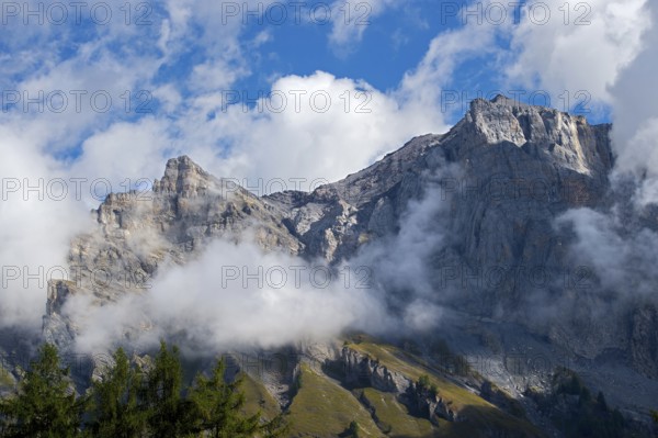 Steep rock face of the mountain peak Pointes de Tsérié, Bernese Alps, Mayens-de-Chamoson, Valais, Switzerland, Europe