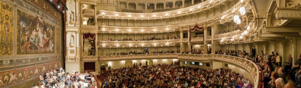 Semper Opera