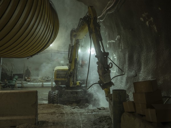 Construction work on a cross-passage in a tunnel section in construction lot H53, Brenner Base Tunnel, Tyrol, Austria, Europe