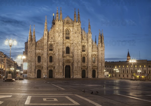 Milan cathedral on sunrise
