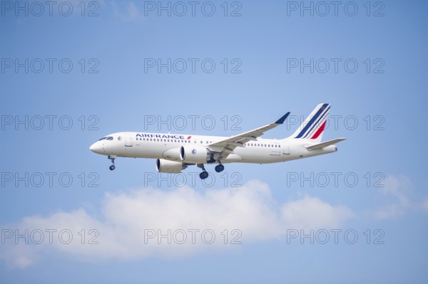 02/06/2024, Berlin, Germany, Europe, An Air France Airbus A220-300 passenger aircraft with the registration F-HZUC approaching Berlin Brandenburg Airport BER. Air France is a member of the SkyTeam group, one of the world's three major aviation alliances, Europe