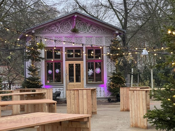 Christmas-decorated dairy spa, open-air restaurant in Magdeburg, Saxony-Anhalt, Germany, Europe