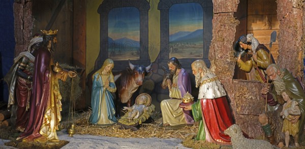 Christmas cot, Holy Family, Three Wise Men, Parish Church of St Peter and Paul, Dieburg, Hesse, Germany, Europe