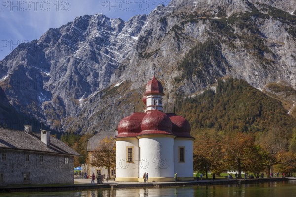 Pilgrimage church St. Bartholomä with Watzmann east face at Königssee in autumn, Schönau, Berchtesgaden National Park, Berchtesgadener Land, Upper Bavaria, Bavaria, Germany, Europe